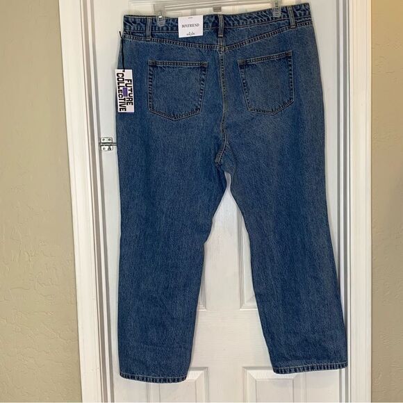 Future Collective Mid Rise Boyfriend Jeans Size 16w/18W - Picture 2 of 11